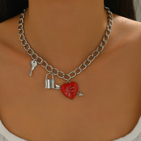 Joyas transfronterizas europeas y americanas collar de amor punk personalizado dulce cool spicy Girl Wind Alloy cadena gruesa llavero collar accesorio femenino x1018